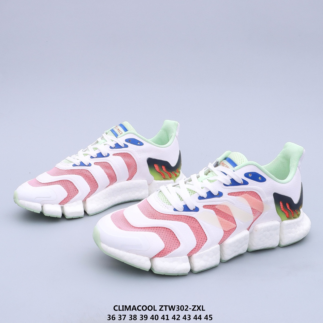 爆 Adidas Climacool Boost 2020 清风跑鞋 凭借全方位透气设计鞋面采用了网布+TPU支撑骨架设计